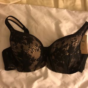 Cacique black lace bra.